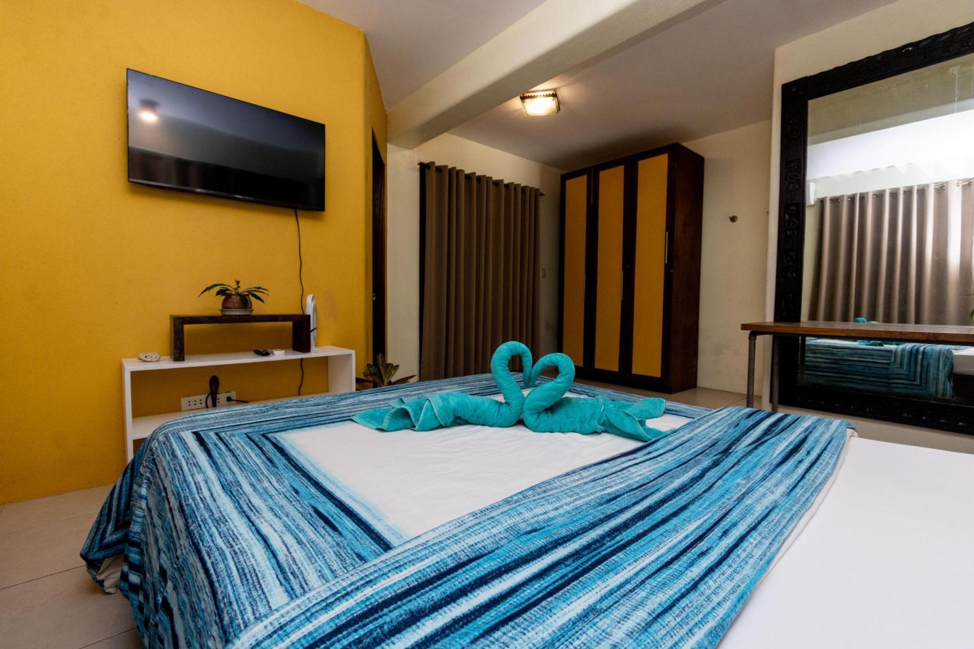 Babosam Apartments Boracay Island Exterior photo