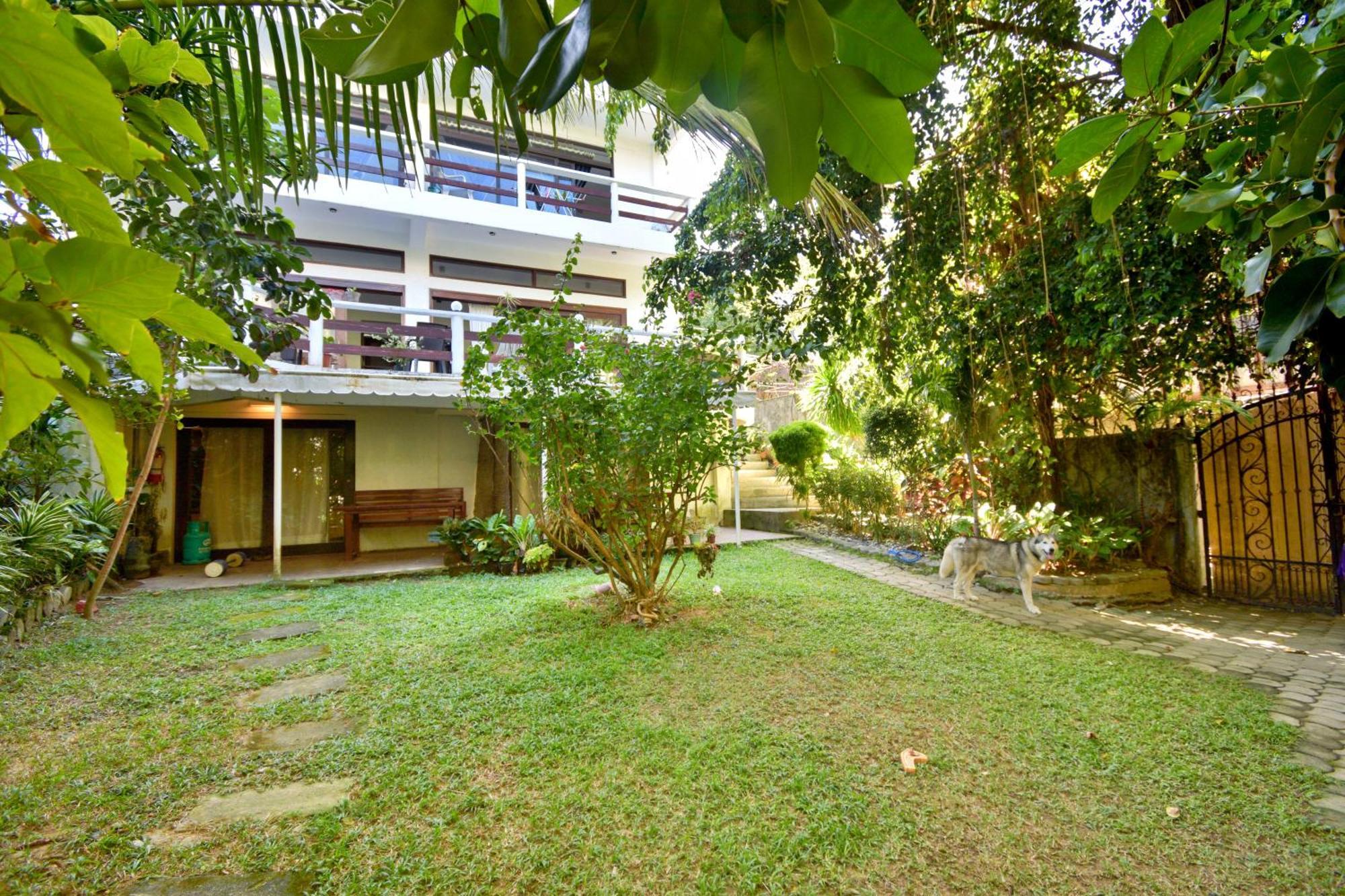 Babosam Apartments Boracay Island Exterior photo