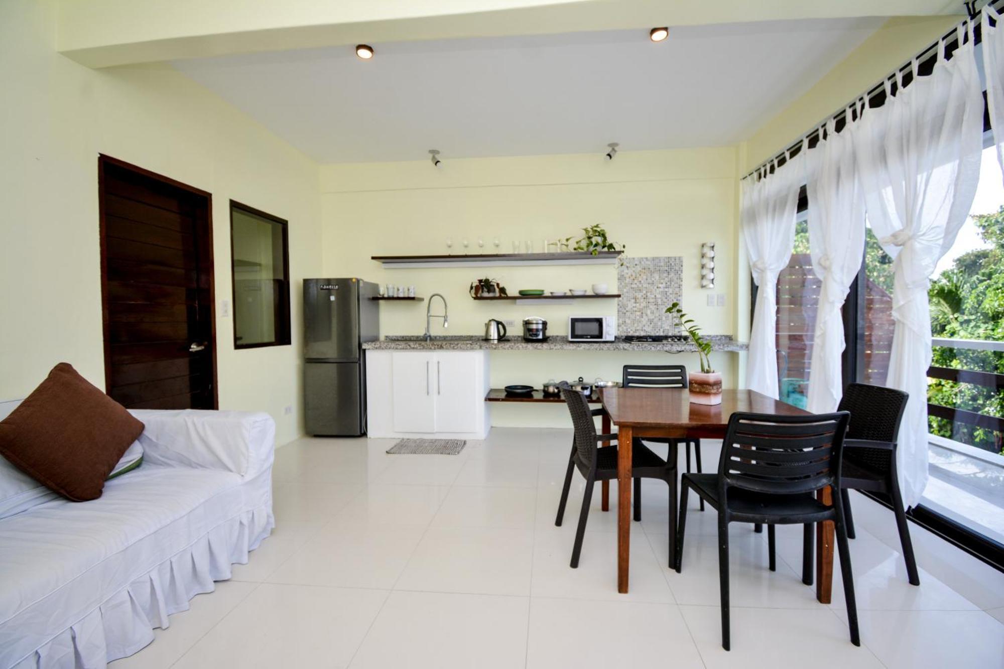 Babosam Apartments Boracay Island Exterior photo