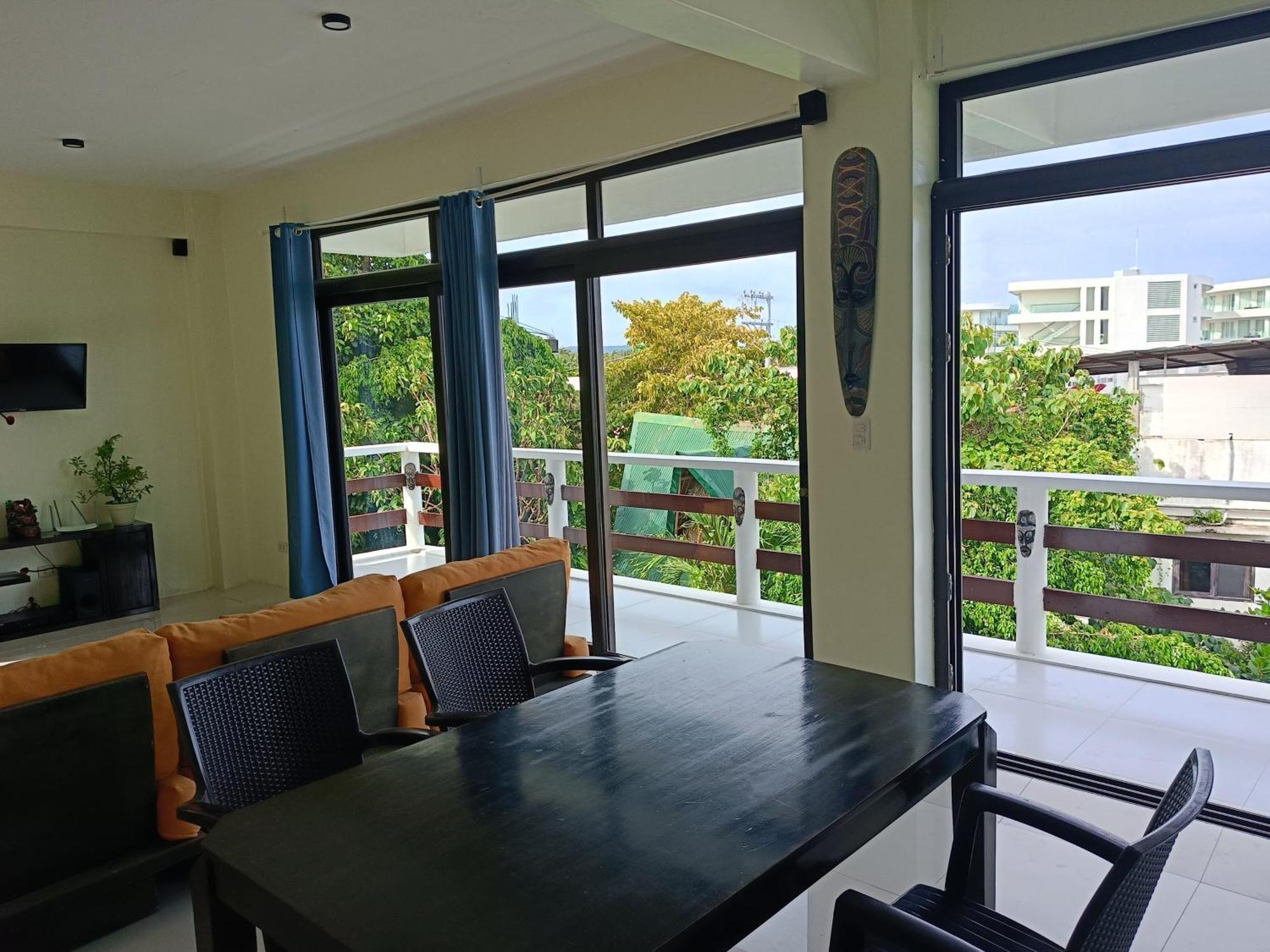 Babosam Apartments Boracay Island Exterior photo